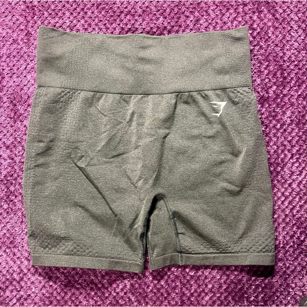 Gymshark Women's Seamless Shorts Gray Size Small